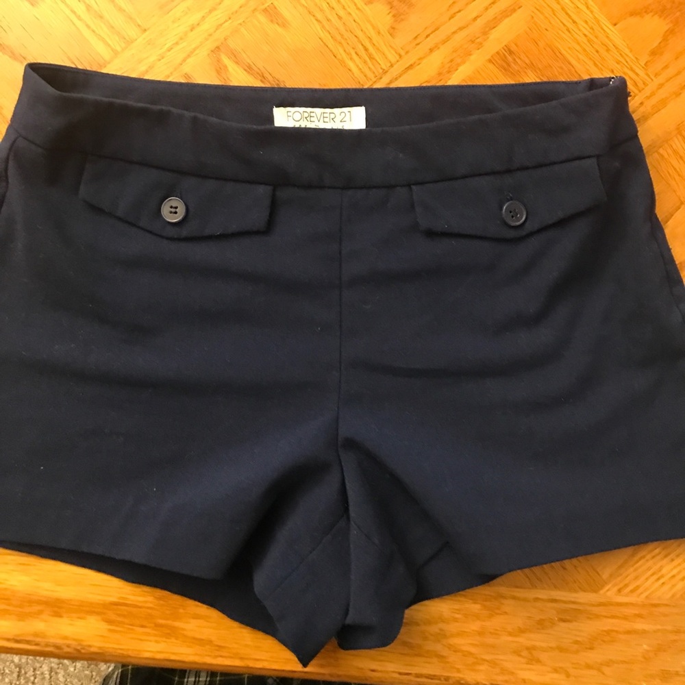 Forever 21 high wasted side zipper shorts